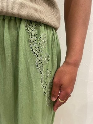 画像17: 【20％OFF】カットワークレースパンツ