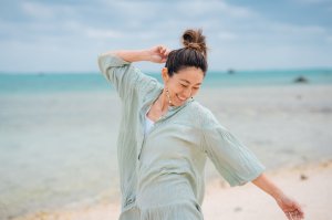 画像8: 【20％OFF】カットワークロングブラウス