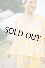 画像: 【50%off】リリーフラワートップス